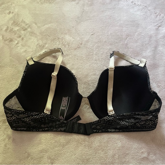 Victoria’s Secret lined Demi bra size 36C - Picture 3 of 12